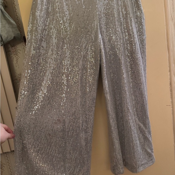 Zara Sequin Suit Set - Picture 7 of 8